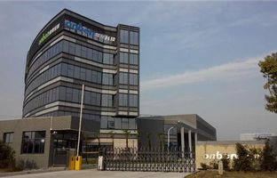 热烈庆祝金狮贵宾会昆山光电工业基地投产运营